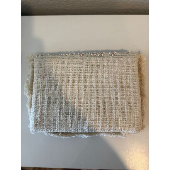 Sabriyya Cream Tweed Beaded Fringe Clutch - Picture 6 of 6